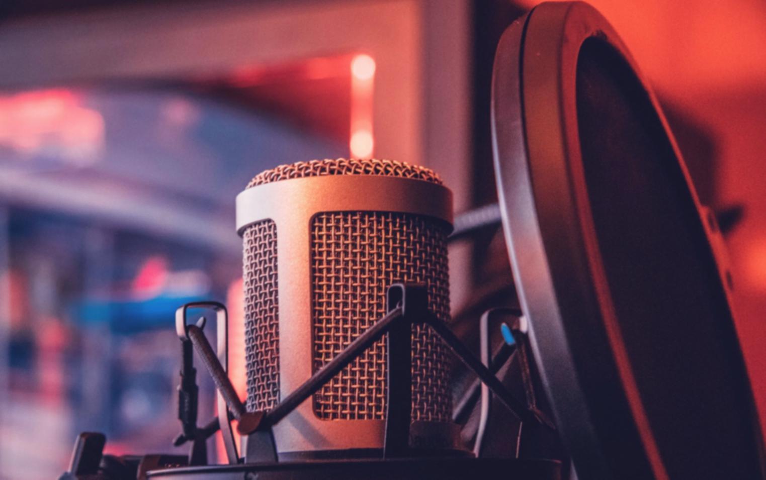 Команда преподавателей во время мастер-класса